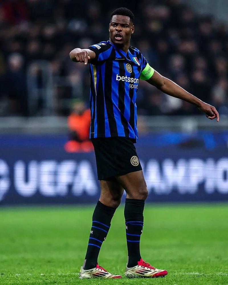 欧冠夺冠概率更新：阿森纳22.6%领跑，拜仁第二巴黎第三（欧冠夺冠概率最新榜单：阿森纳22.6%领跑，拜仁第二，巴黎第三）