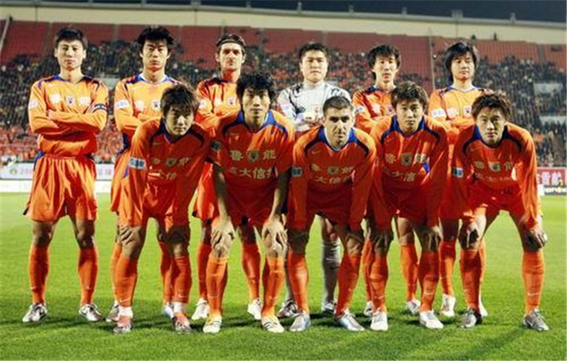 日职联战报：江坂任、卢考破门，冈山绿雉2-1战胜清水心跳