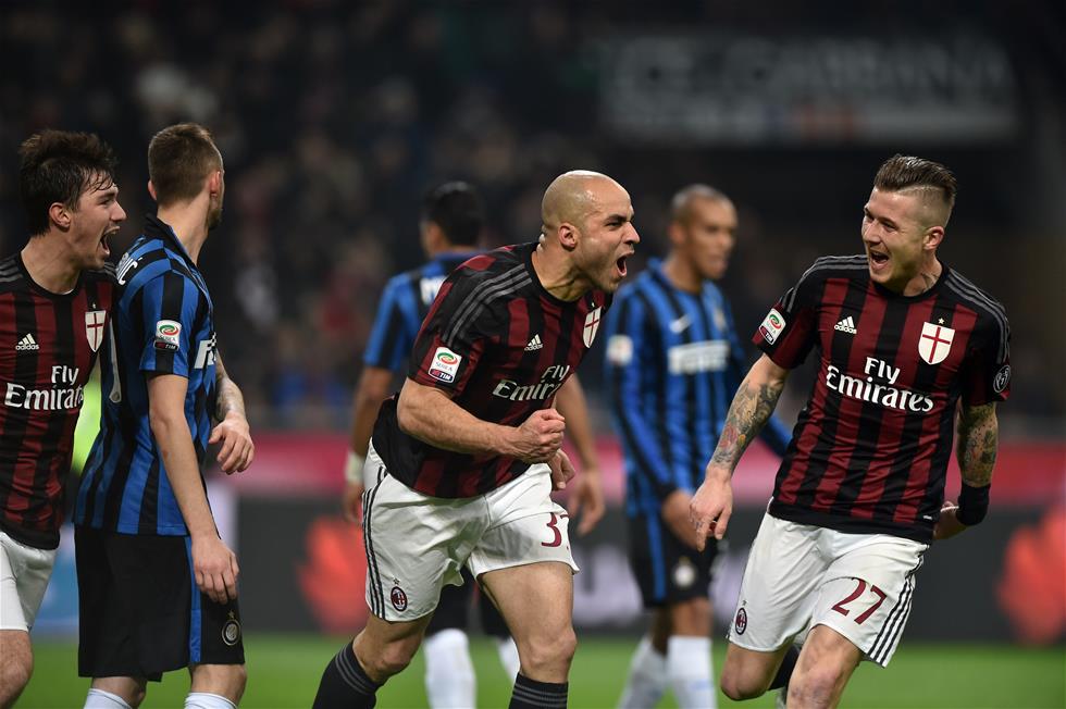 篮球湖人球员关键比赛中发挥稳定