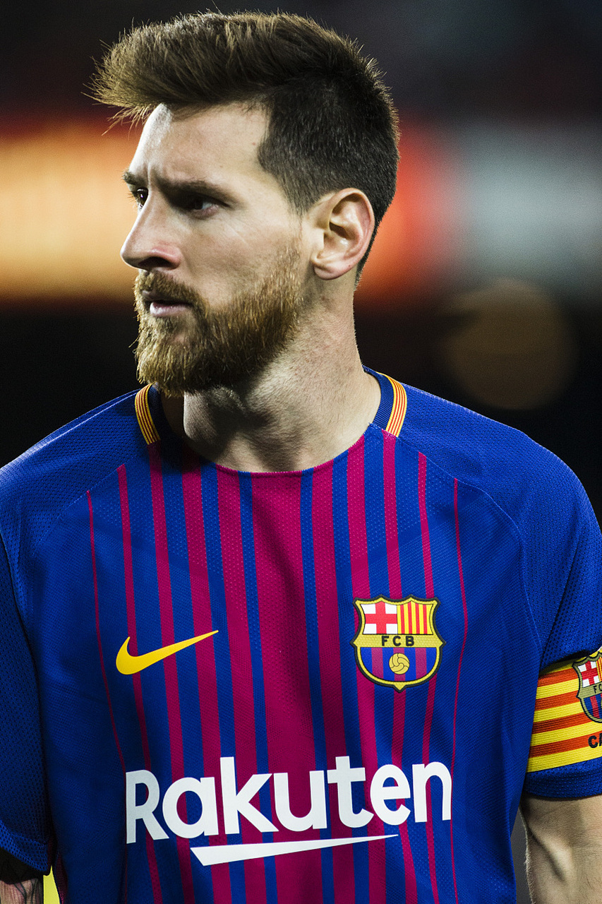 巴萨vs法兰克福，亚马尔带球被断，克瑙夫单刀破门