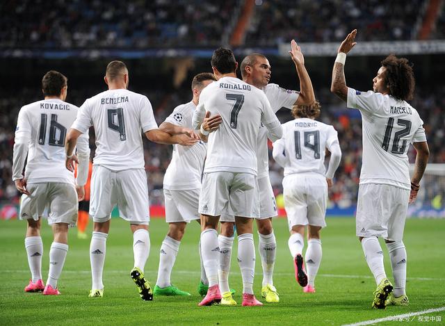 塔利亚菲科：期待与亚马尔PK，不排除未来去西班牙踢球（塔利亚菲科：盼与亚马尔过招，未来不排除前往西班牙踢球）