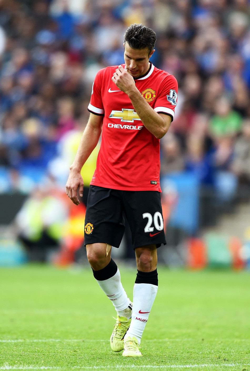 非洲杯再次爆发争议判罚，引球迷不满