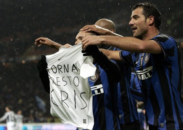 德劳伦蒂斯：现在取得的成就比肩马拉多纳？没有人能达到他的高度（德劳伦蒂斯：当下成绩能否比肩马拉多纳？他的高度无人可及）