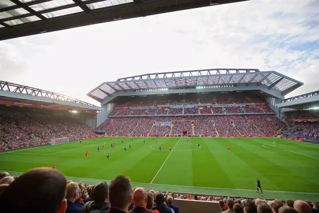 斯帕莱蒂复盘败因：球员转移球胆怯，被对手带着疲于奔命