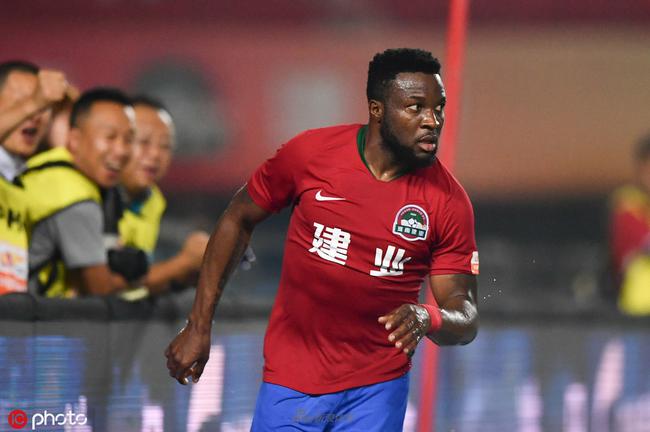 邓卓翔：球员状态并不让人满意，技战术也没有可圈可点的地方