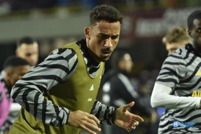 图赫尔：面对世界杯高温，必须明确球员角色并积极替补轮换