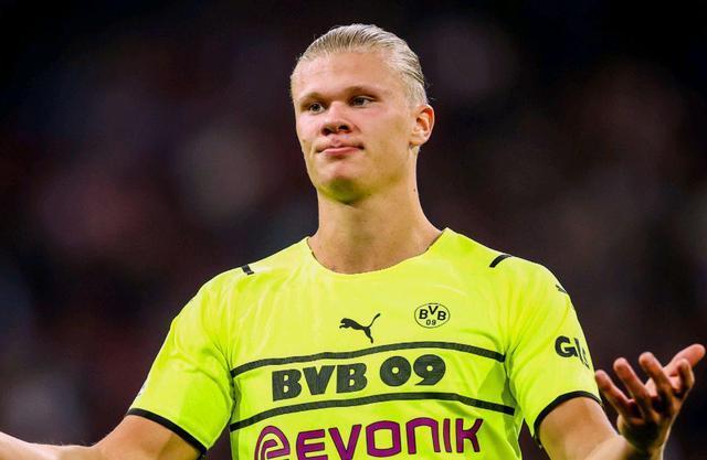 曼联会召回吗？进球网：奥纳纳在特拉布宗很开心，但合同无买断条款（曼联会否回收？进球网称奥纳纳在特拉布宗很开心，租借合同未设买断条款）